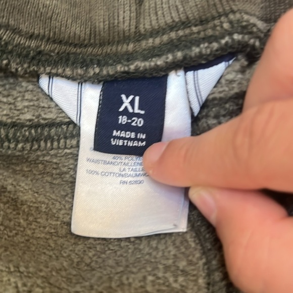 Lands' End Camo Cargo Jogger Pants - Picture 4 of 4